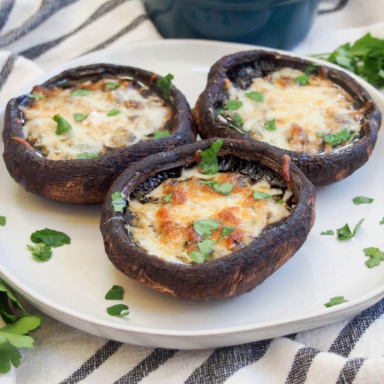 Portobello Mushrooms: Nutrition, Health Benefits, and Easy Ways to Cook Them